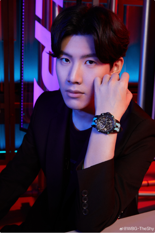 每位球员都 每位球员都