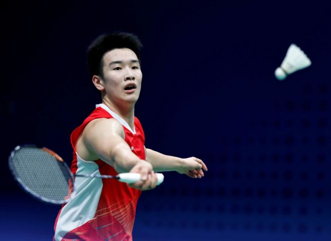 透过她的例 透过她的例