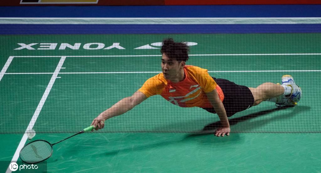 一个球员除 一个球员除