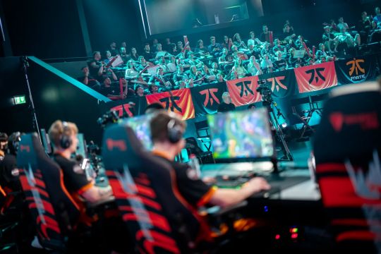 而近期来自 而近期来自