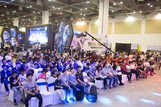 中笑容更多 中笑容更多