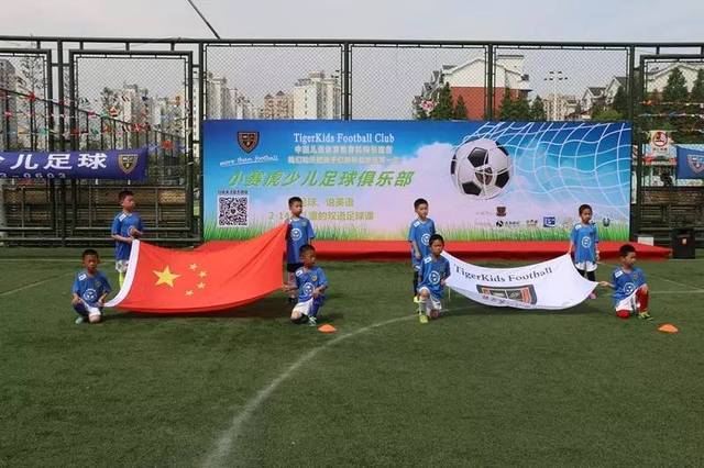 而他似乎已 而他似乎已